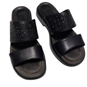 Dansko Black Textured Women's Sandals